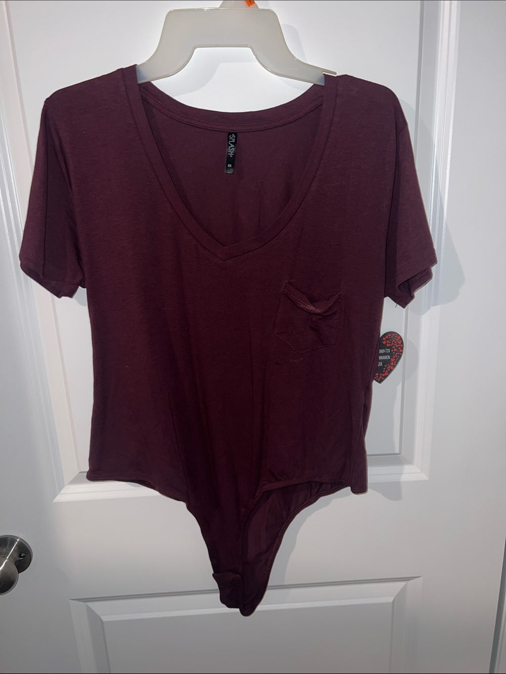 Splash Short-Sleeve V-Neck Bodysuit in Burgundy